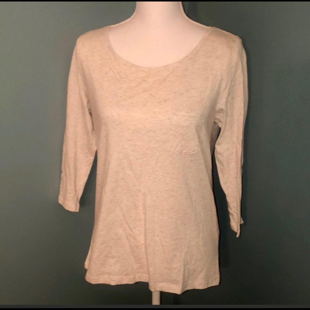 NEW Women’s size S H&M long sleeve t-shirt!